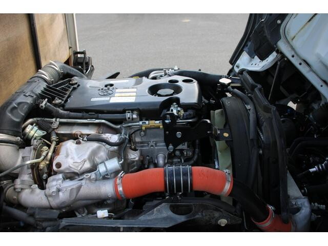 いすゞエルフ平ボディ小型（2t・3t）[写真10]