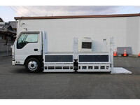 いすゞエルフ平ボディ小型（2t・3t）[写真15]