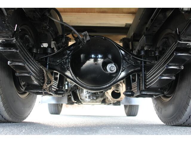 いすゞエルフ平ボディ小型（2t・3t）[写真21]