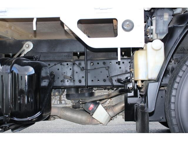 いすゞエルフ平ボディ小型（2t・3t）[写真25]