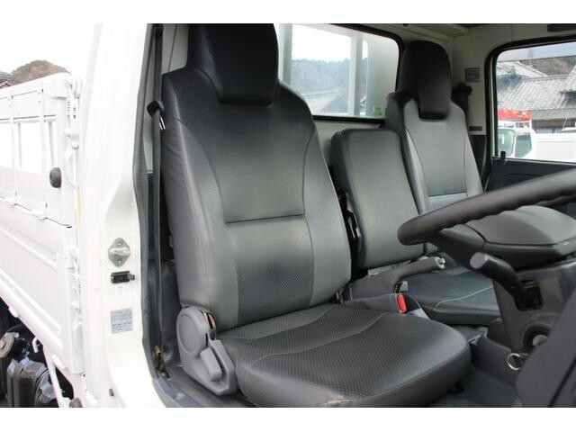 いすゞエルフ平ボディ小型（2t・3t）[写真32]