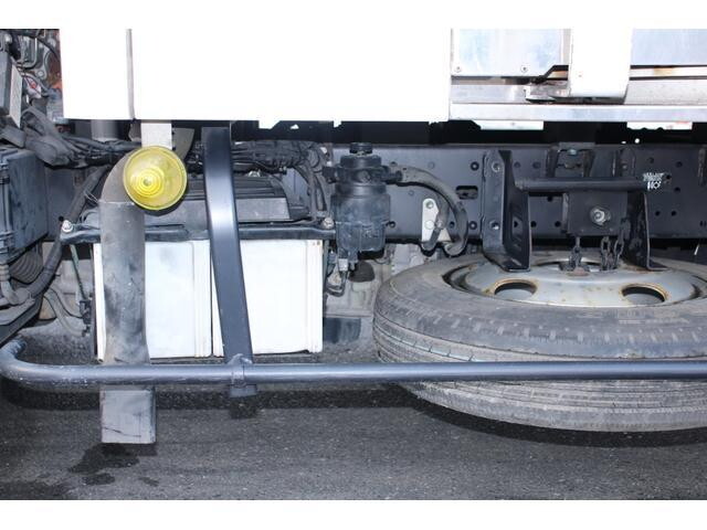 日野デュトロ冷凍車（冷蔵車）小型（2t・3t）[写真21]