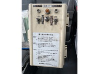 いすゞエルフ散水車小型（2t・3t）[写真16]