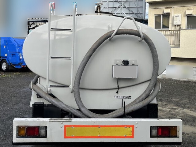 いすゞエルフ散水車小型（2t・3t）[写真07]