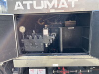 いすゞエルフ高圧洗浄車小型（2t・3t）[写真10]