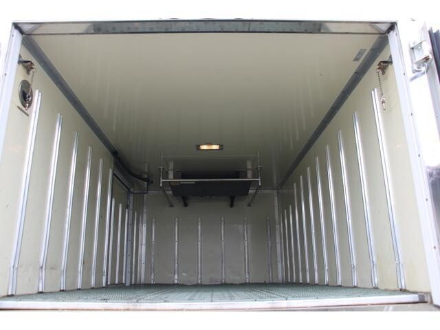 日産アトラス冷凍車（冷蔵車）小型（2t・3t）[写真19]