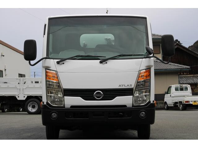 日産アトラス冷凍車（冷蔵車）小型（2t・3t）[写真05]