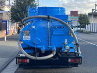 日野デュトロバキュームカー小型（2t・3t）[写真08]