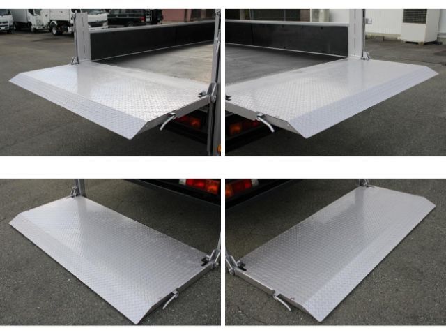 三菱ふそうキャンターダブルキャブ（Wキャブ）小型（2t・3t）[写真11]