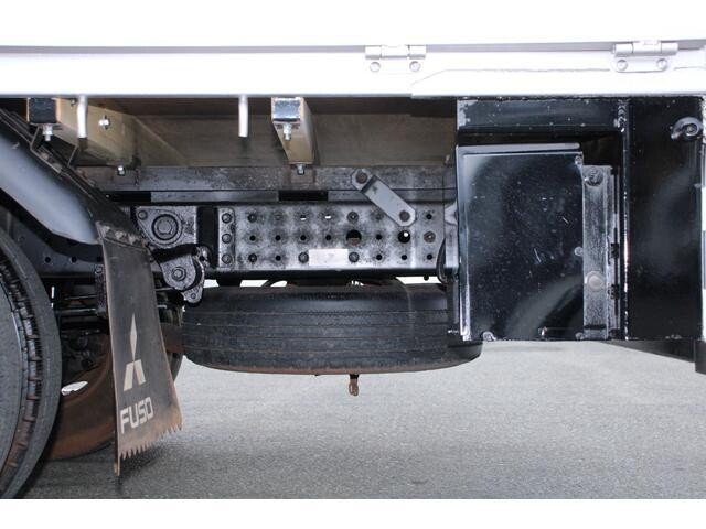 三菱ふそうキャンターダブルキャブ（Wキャブ）小型（2t・3t）[写真13]