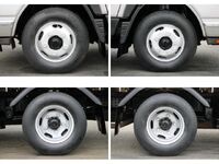 三菱ふそうキャンターダブルキャブ（Wキャブ）小型（2t・3t）[写真22]