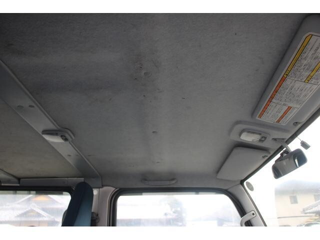 三菱ふそうキャンターダブルキャブ（Wキャブ）小型（2t・3t）[写真29]