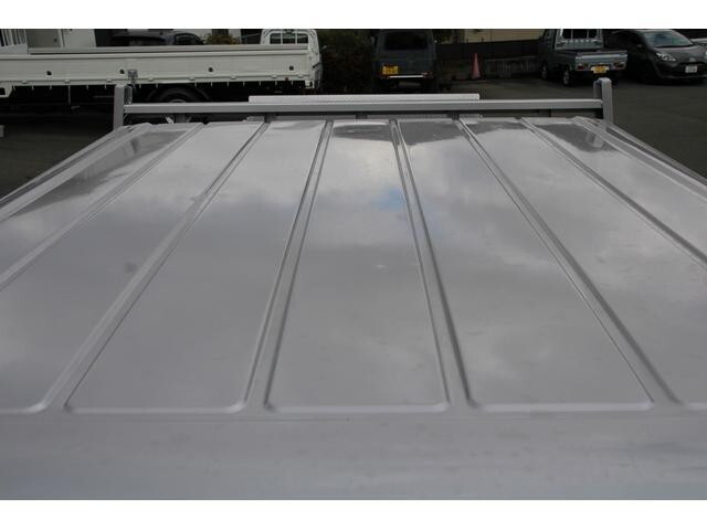 三菱ふそうキャンターダブルキャブ（Wキャブ）小型（2t・3t）[写真08]