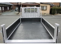 三菱ふそうキャンターダブルキャブ（Wキャブ）小型（2t・3t）[写真10]