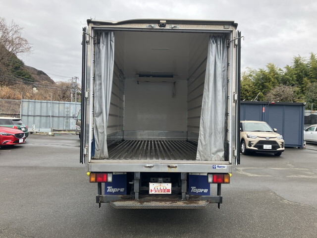 いすゞエルフ冷凍車（冷蔵車）小型（2t・3t）[写真10]