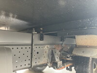 いすゞエルフ冷凍車（冷蔵車）小型（2t・3t）[写真22]