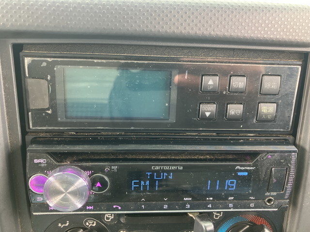 いすゞエルフ冷凍車（冷蔵車）小型（2t・3t）[写真35]