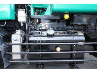 UDトラックスコンドルパッカー車（塵芥車）増トン（6t・8t）[写真21]