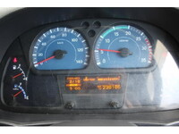 UDトラックスコンドルパッカー車（塵芥車）増トン（6t・8t）[写真32]