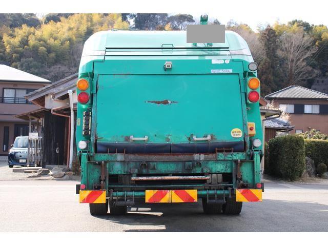 UDトラックスコンドルパッカー車（塵芥車）増トン（6t・8t）[写真06]