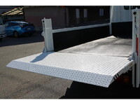 マツダタイタン平ボディ小型（2t・3t）[写真17]