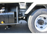 いすゞフォワードパッカー車（塵芥車）中型（4t）[写真26]