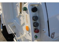 いすゞフォワードパッカー車（塵芥車）中型（4t）[写真33]