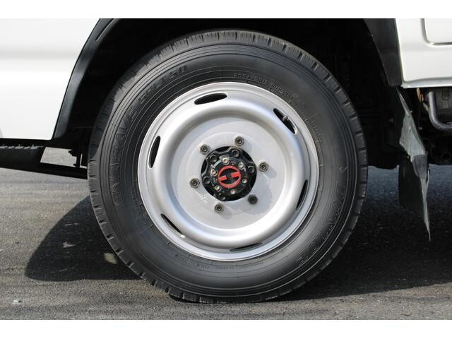 いすゞエルフダブルキャブ（Wキャブ）小型（2t・3t）[写真20]