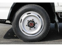 いすゞエルフダブルキャブ（Wキャブ）小型（2t・3t）[写真21]