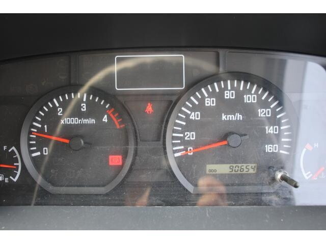 いすゞエルフダブルキャブ（Wキャブ）小型（2t・3t）[写真23]