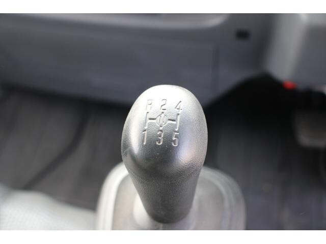 いすゞエルフダブルキャブ（Wキャブ）小型（2t・3t）[写真26]