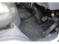 いすゞエルフダブルキャブ（Wキャブ）小型（2t・3t）[写真28]