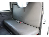 いすゞエルフダブルキャブ（Wキャブ）小型（2t・3t）[写真41]