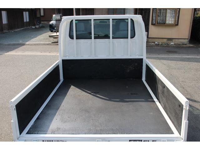 いすゞエルフダブルキャブ（Wキャブ）小型（2t・3t）[写真09]