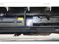 日野デュトロ平ボディ小型（2t・3t）[写真24]