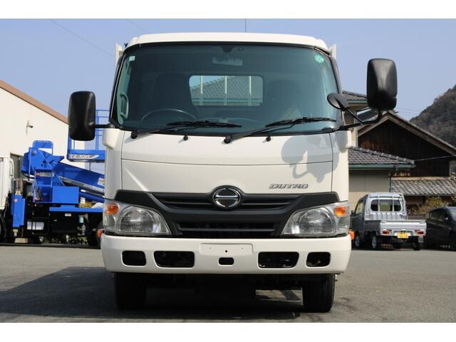 日野デュトロ平ボディ小型（2t・3t）[写真05]