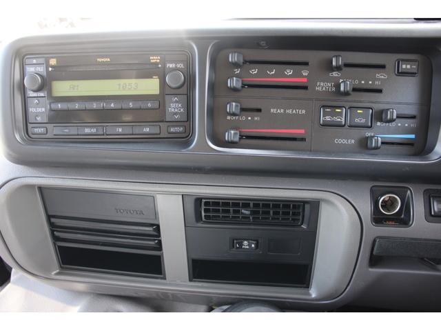 トヨタコースターマイクロバス[写真25]