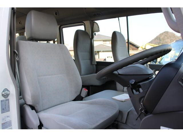 トヨタコースターマイクロバス[写真34]