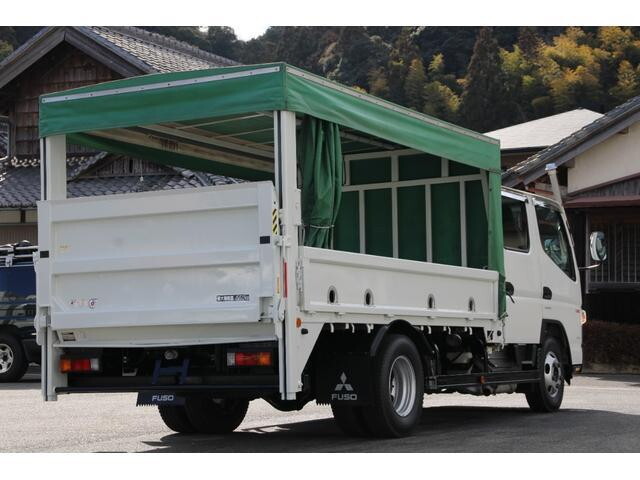 三菱ふそうキャンターダブルキャブ（Wキャブ）小型（2t・3t）[写真04]