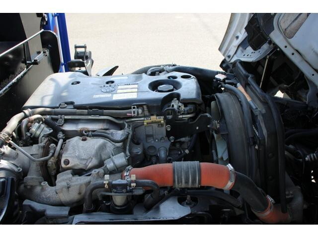 いすゞエルフ高所作業車小型（2t・3t）[写真10]