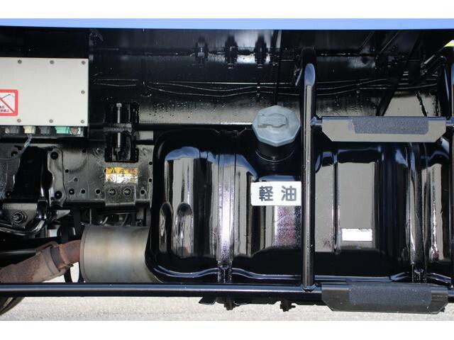 いすゞエルフ高所作業車小型（2t・3t）[写真26]