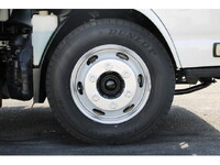 いすゞエルフ高所作業車小型（2t・3t）[写真28]