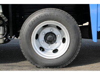 いすゞエルフ高所作業車小型（2t・3t）[写真30]