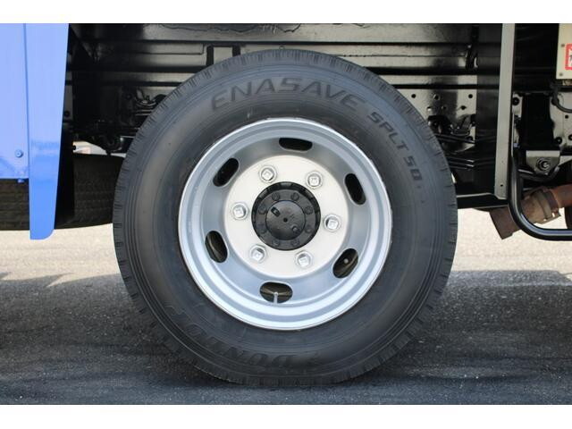 いすゞエルフ高所作業車小型（2t・3t）[写真30]