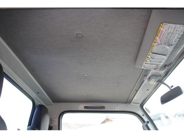 いすゞエルフ高所作業車小型（2t・3t）[写真38]