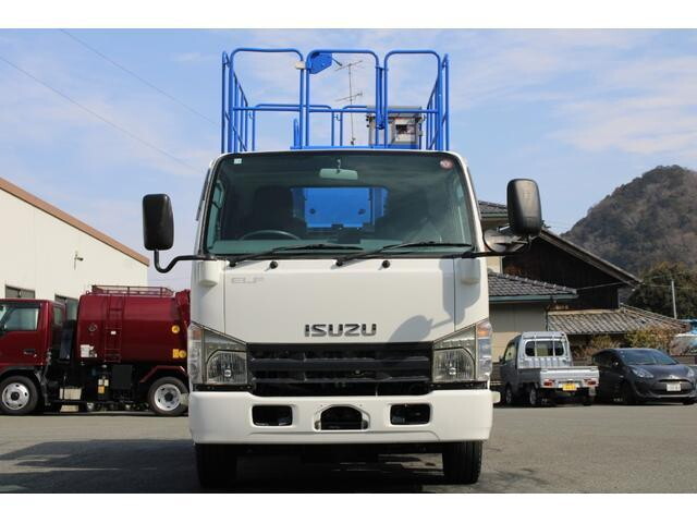 いすゞエルフ高所作業車小型（2t・3t）[写真07]