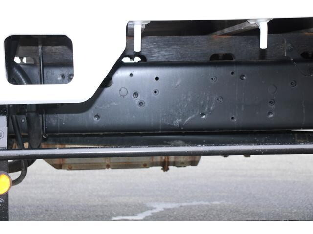 日野レンジャークレーン3段中型（4t）[写真22]