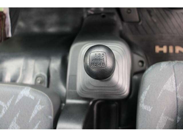 日野レンジャークレーン3段中型（4t）[写真35]