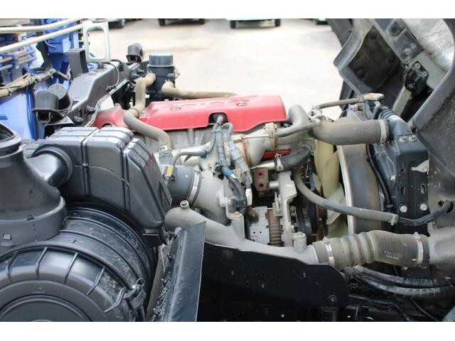 日野レンジャークレーン3段中型（4t）[写真09]