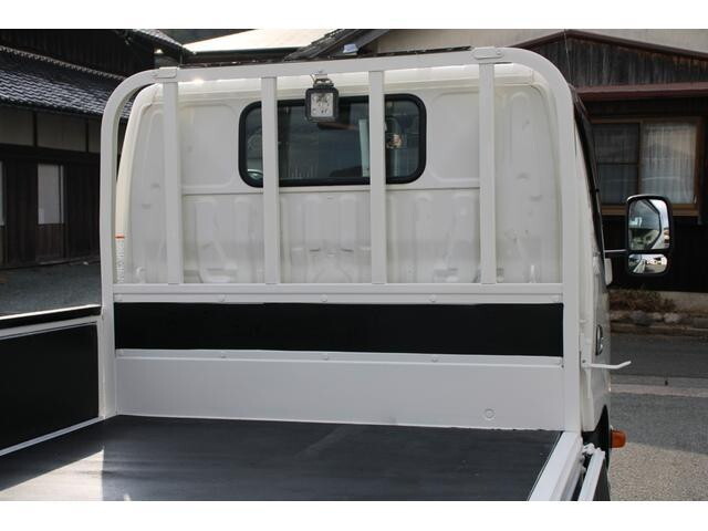 日野デュトロ平ボディ小型（2t・3t）[写真15]